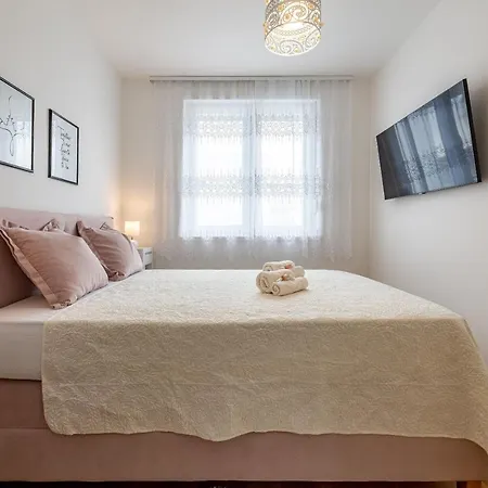 Designer Lägenhet *